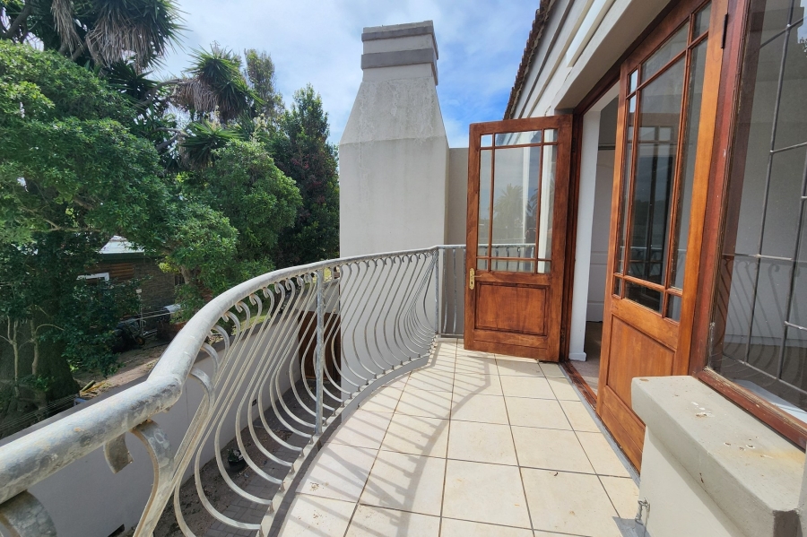 3 Bedroom Property for Sale in Paradise Beach Eastern Cape